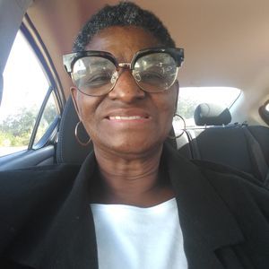 Meet your Posher, Linda